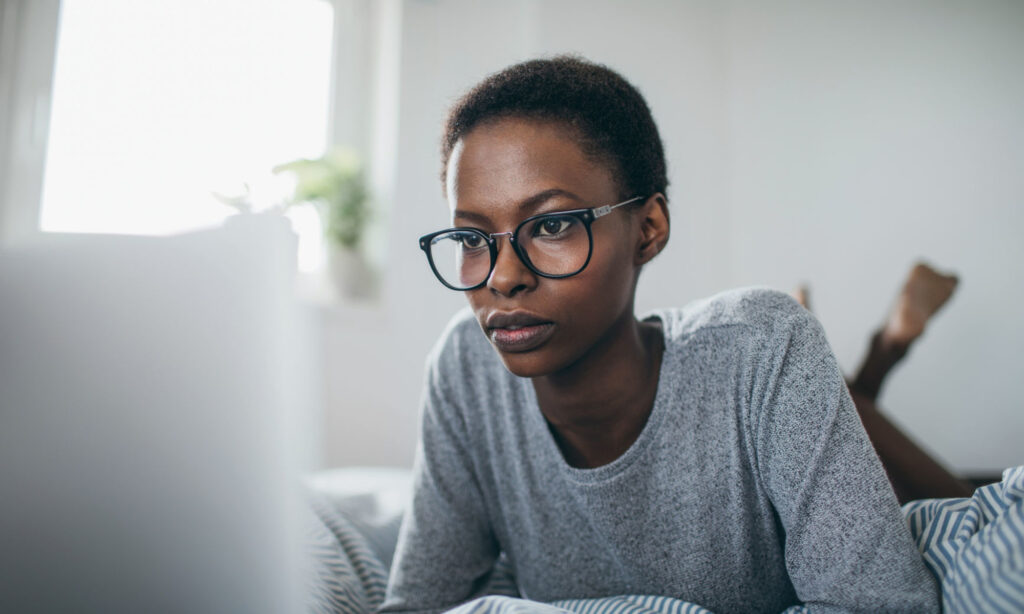 A Functional Eye Doctor’s Tip To Test Your Blue Light Glasses