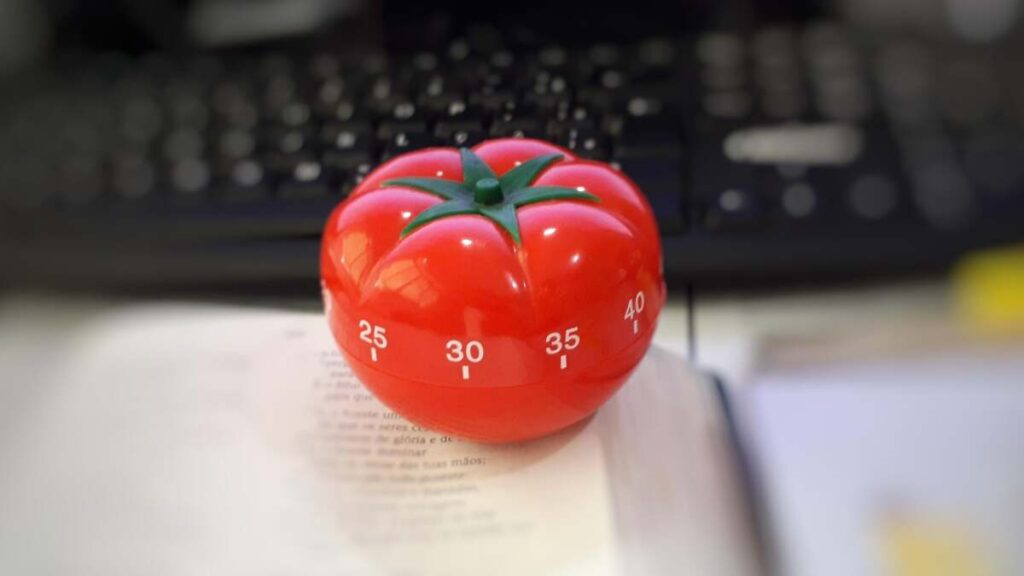 How to Use the Pomodoro Method to Study More Efficiently
