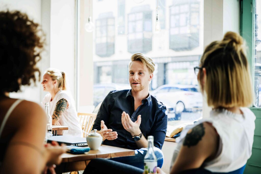 How to Deal With a Conversational Narcissist?