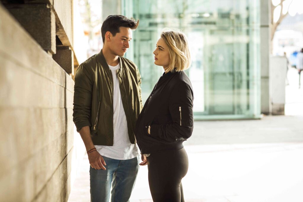 How to Tell if Someone Is Lying