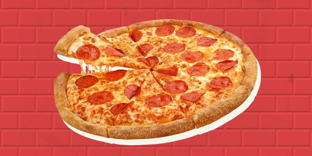 I Asked 6 Chefs for the Best Pizza Chain—These 2 Are Their Favorites