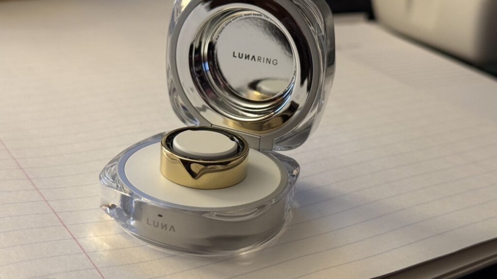 Oura Is Suing These Smart Ring Makers Oura Is Suing These Smart Ring Makers