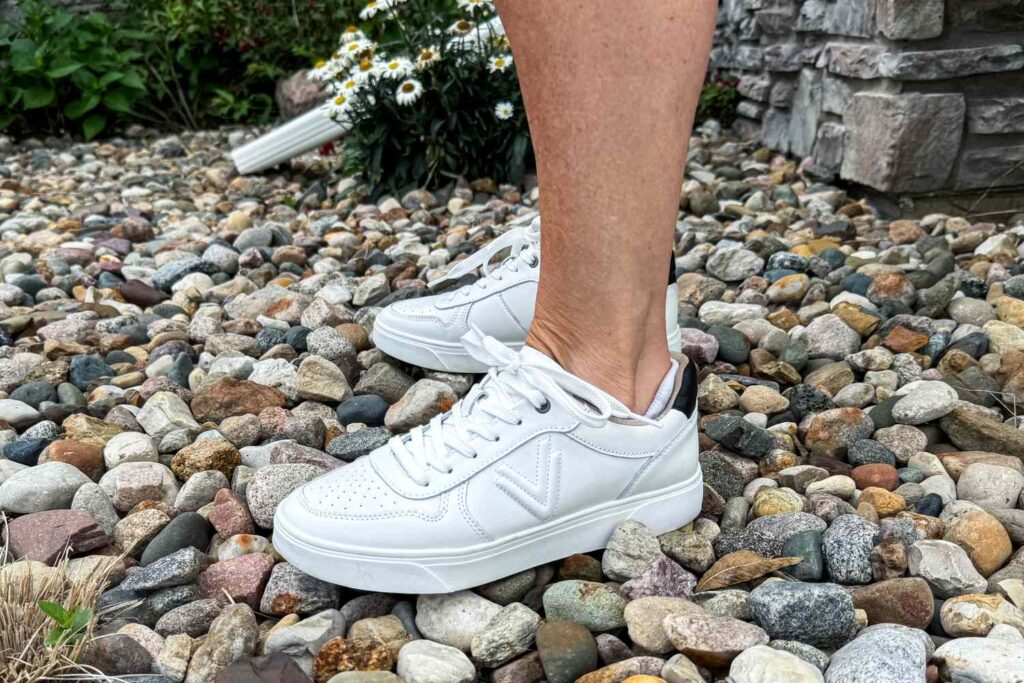 The 12 Best Walking Shoes for Flat Feet in 2025, Tested