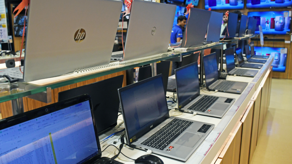 Why That 0 Black Friday Laptop Deal Probably Isn’t Worth It