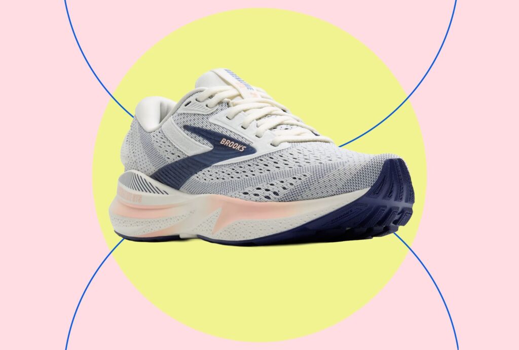 9 Best After-Christmas Sales on Walking and Running Shoes 9 Best After-Christmas Sales on Walking and Running Shoes