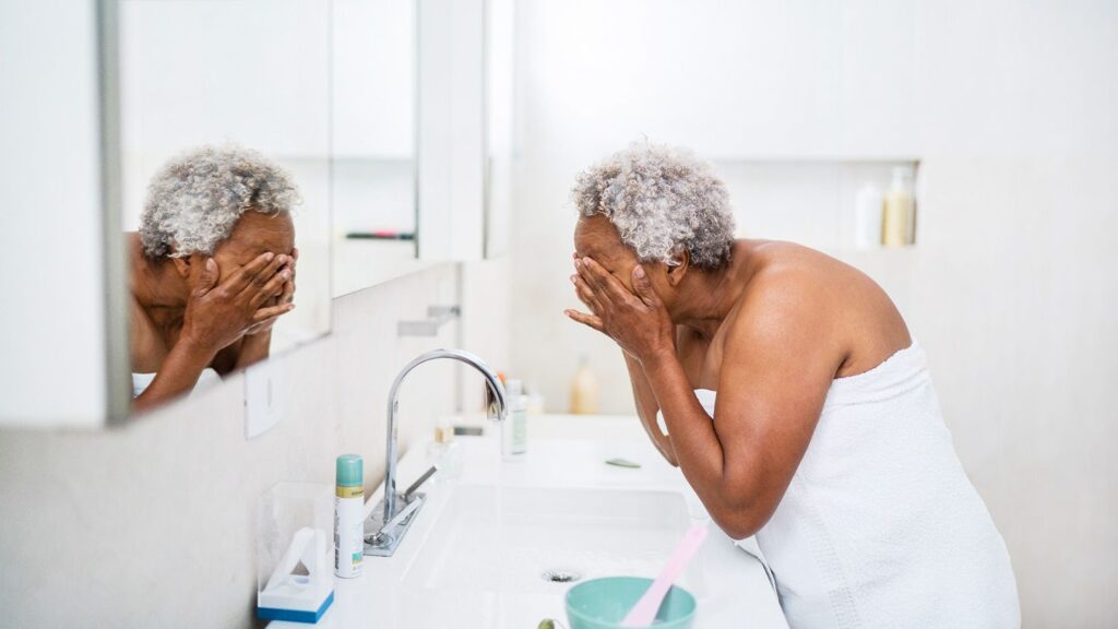 9 Mature Skin-Care Tips Everyone Should Know 9 Mature Skin-Care Tips Everyone Should Know