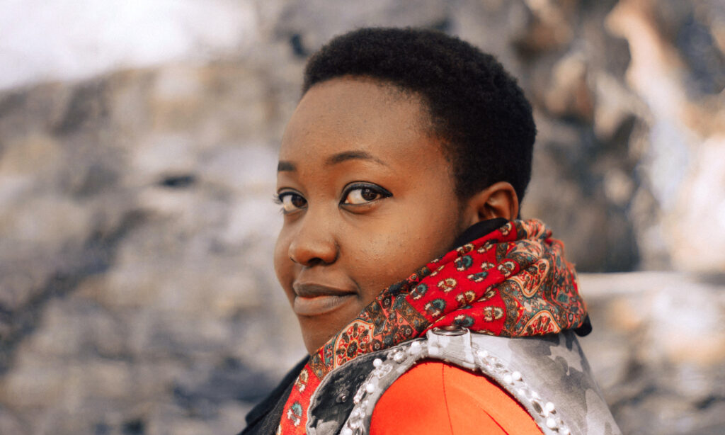 How To Avoid Taking On Other People’s Energy During The Holidays