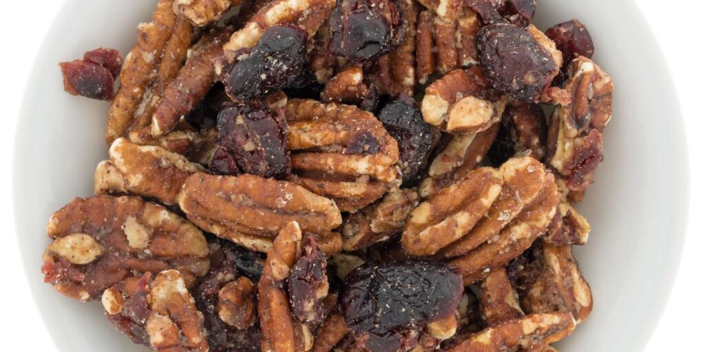 This Homemade Sweet-Nutty Holiday Treat Is My Favorite Thing To Gift