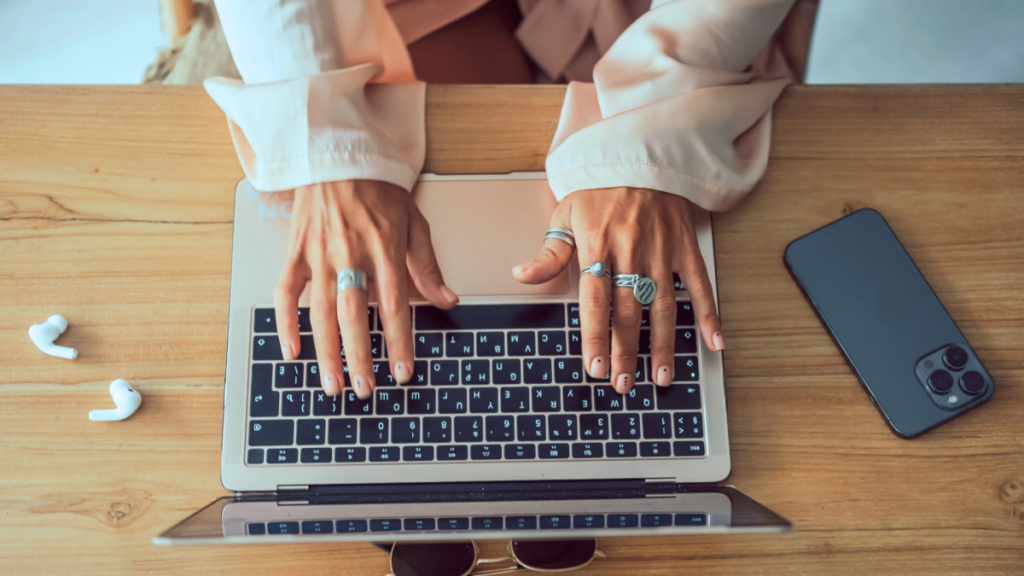This macOS App Makes It Easy to See (and Use) Your Keyboard Shortcuts This macOS App Makes It Easy to See (and Use) Your Keyboard Shortcuts