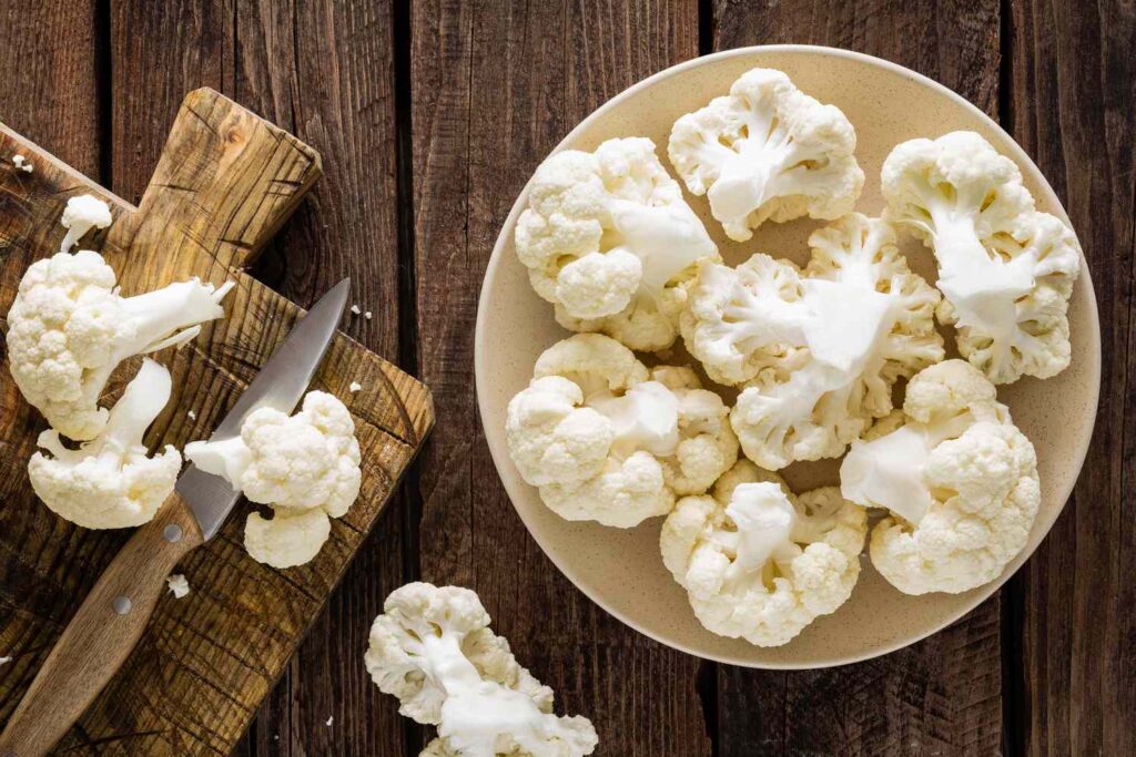 We Asked 5 Chefs the Best Way to Cook Cauliflower—They All Said the Same Thing We Asked 5 Chefs the Best Way to Cook Cauliflower—They All Said the Same Thing