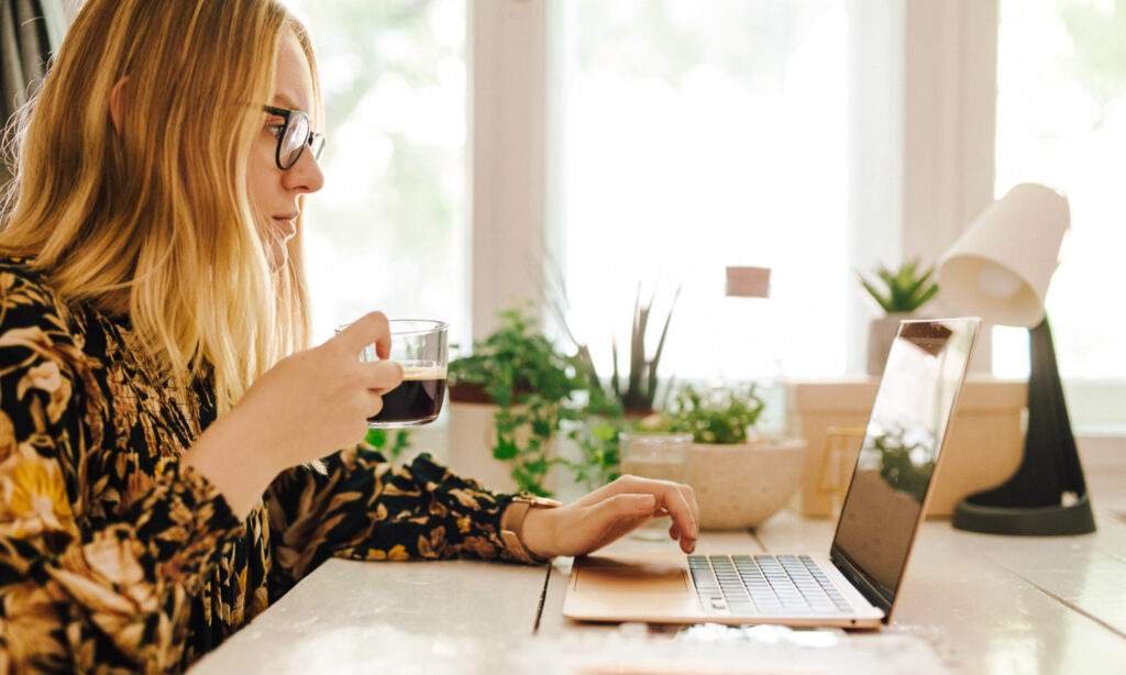 Why Creatine Is the Energy Buffer Your Muscle–Brain Axis Needs