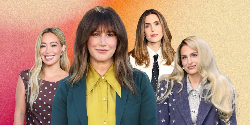 6 Signs It’s Time to Leave Your Toxic Mom Group, According to Therapists