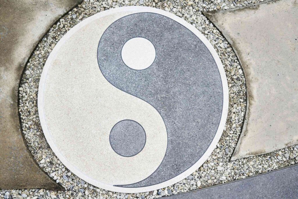 How to Harness Yin and Yang for Mental Peace and Clarity