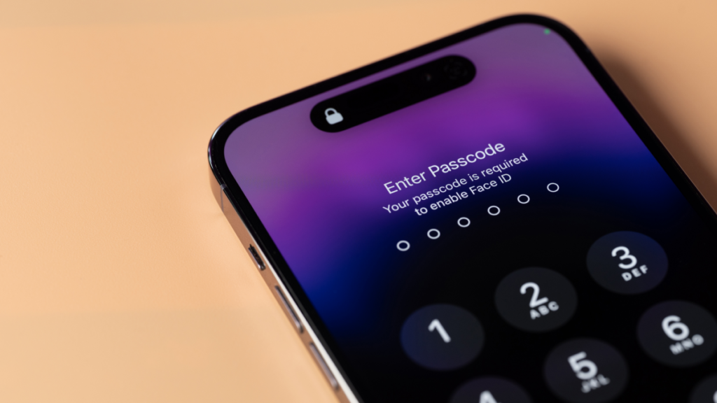 Apple’s ‘Lockdown Mode’ Could Stop the Government From Breaking Into Your iPhone Apple’s ‘Lockdown Mode’ Could Stop the Government From Breaking Into Your iPhone
