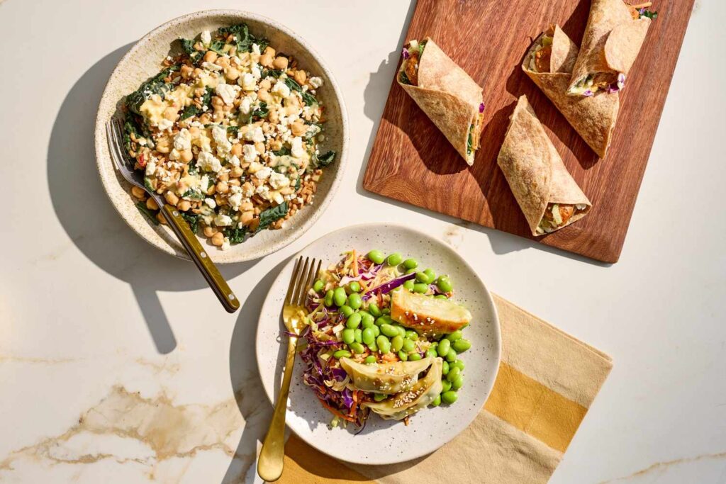 How to Meal-Prep a Week of 400-Calorie Lunches from Trader Joe’s How to Meal-Prep a Week of 400-Calorie Lunches from Trader Joe’s