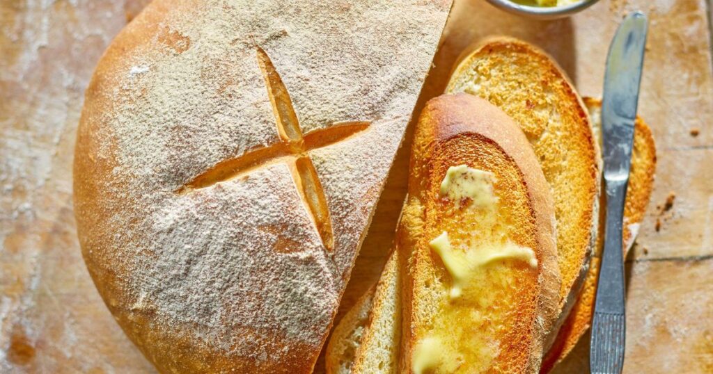 Low-fibre (low residue) diet: What is it and should you follow it? Low-fibre (low residue) diet: What is it and should you follow it?