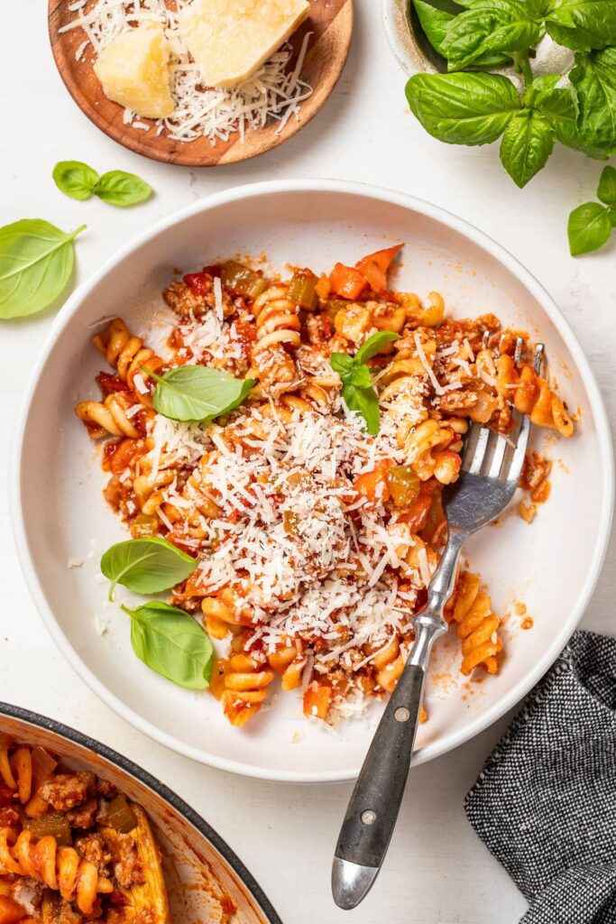 Turkey Bolognese – Easy One-Pot Pasta Dinner