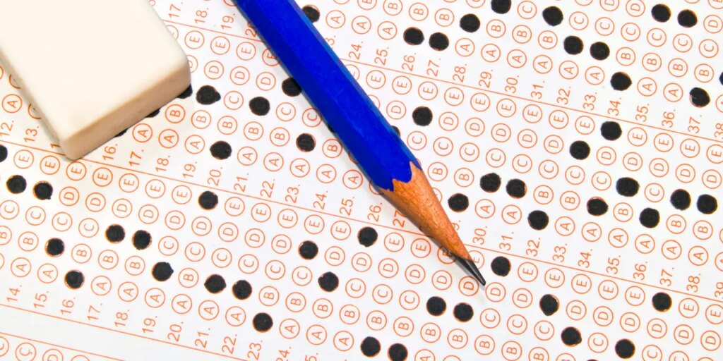 Why You Should Ask Your Friends for a Performance Review