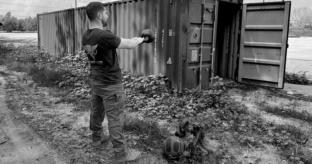 Build a Weapon, not a Costume: Strength Training for Fighters and Warriors the StrongFirst Way Build a Weapon, not a Costume: Strength Training for Fighters and Warriors the StrongFirst Way