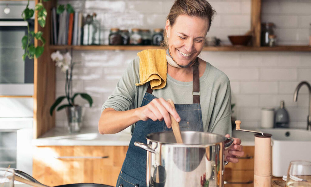 How To Eat For Aging Skin In Menopause, From MDs