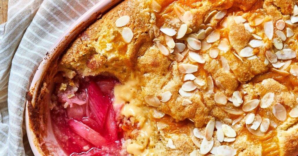 Rhubarb, almond & custard sponge pudding recipe