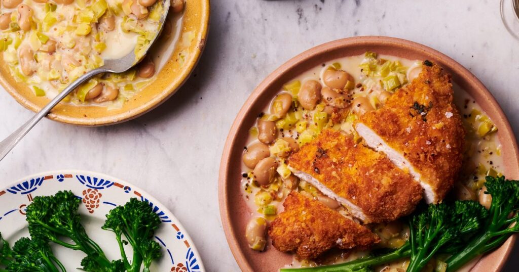 Crispy parmesan chicken & creamy leek butter beans