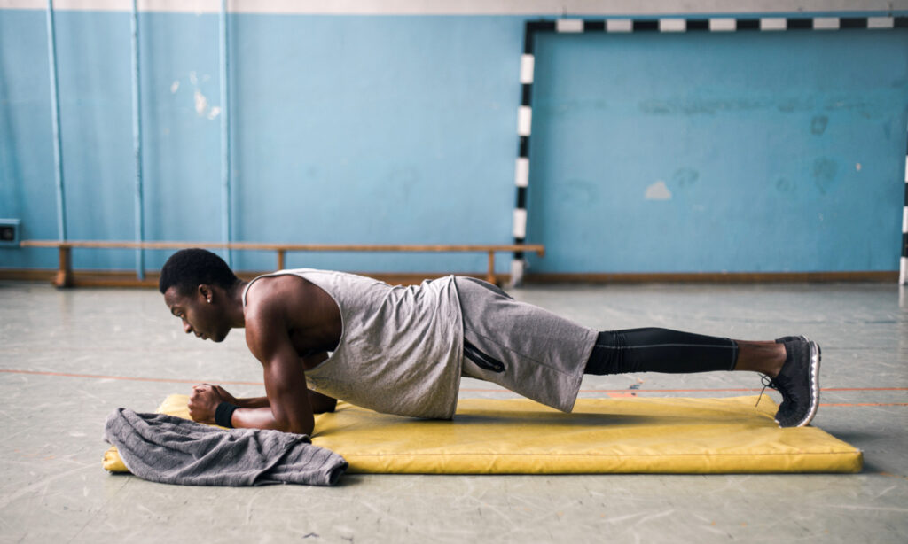 Study Finds This Is The Best Time For Older Adults To Work Out Study Finds This Is The Best Time For Older Adults To Work Out